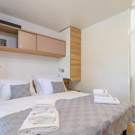 Camping Ivaci Luxury Mobile Homes *